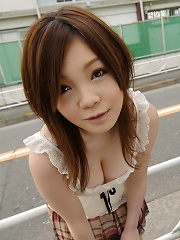 Hot Japanese cutie
